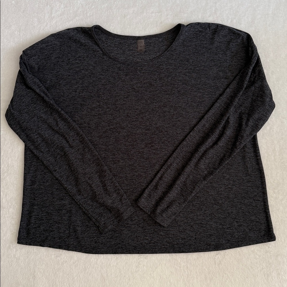 Beyond Yoga | Featherweight Morning Light Long Sleeve Pullover Top Gray/Black M - Picture 14 of 14